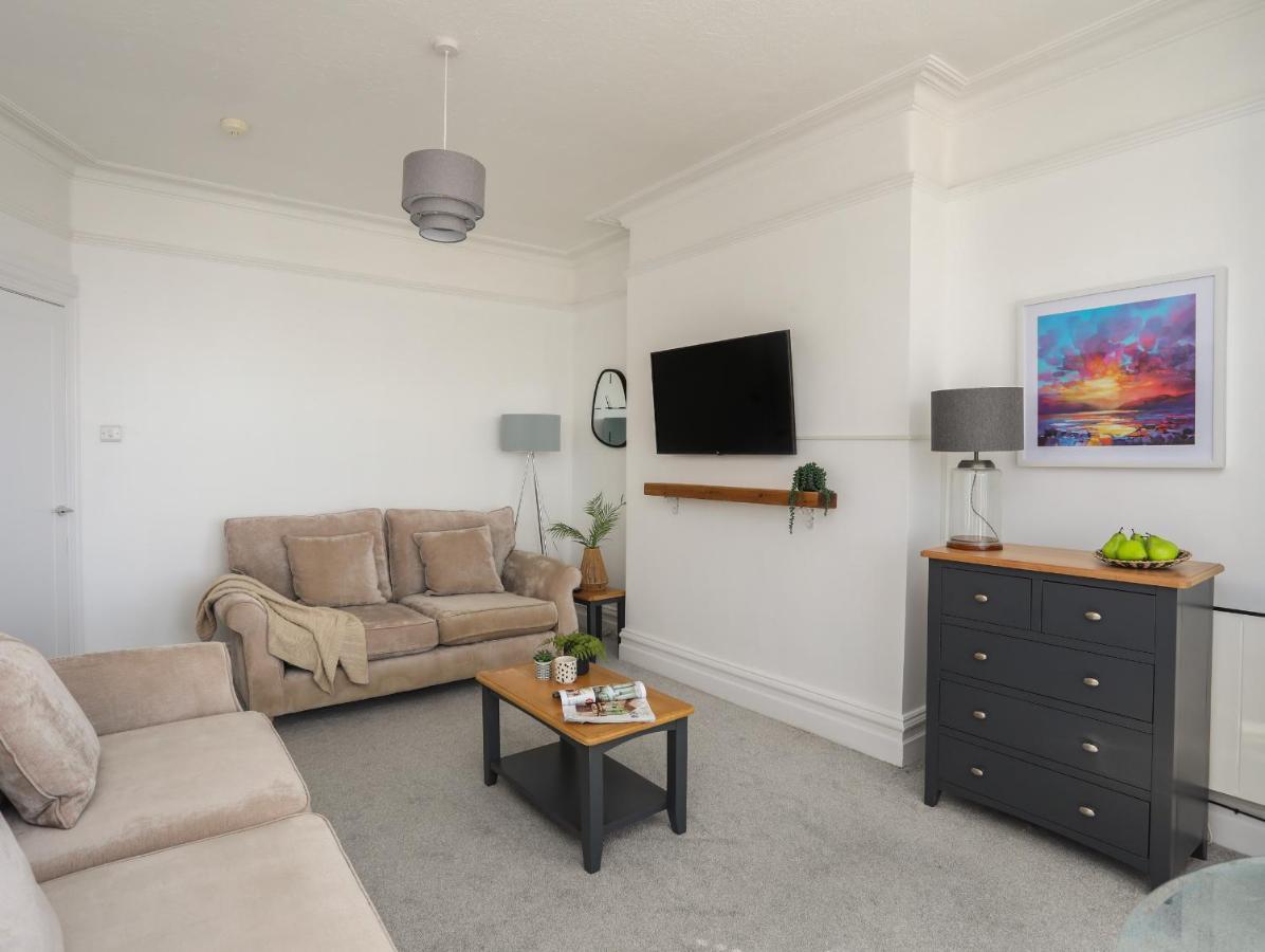 Tir A Mor Apartment Pwllheli Exterior photo