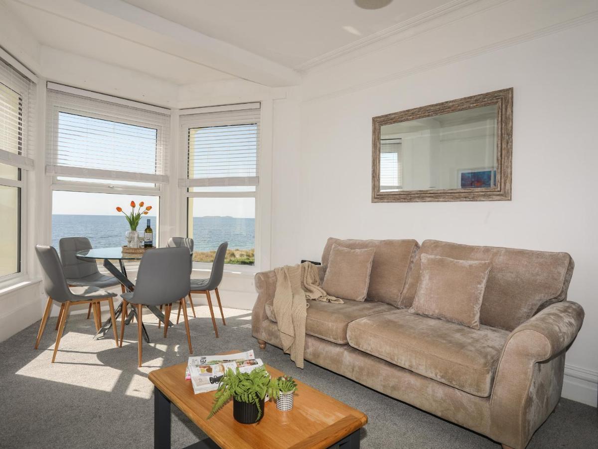 Tir A Mor Apartment Pwllheli Exterior photo